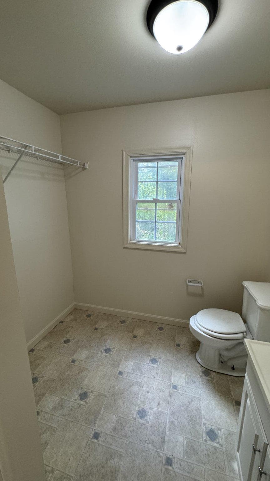 5517 Deer Pond Lane photo 8