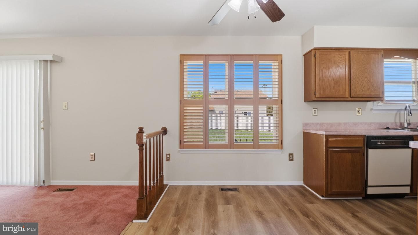 7805 Marwood Drive photo 9