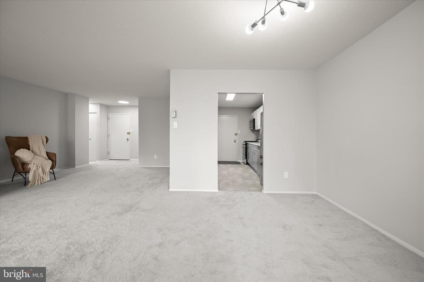 6100 Westchester Park Drive #409 photo 17
