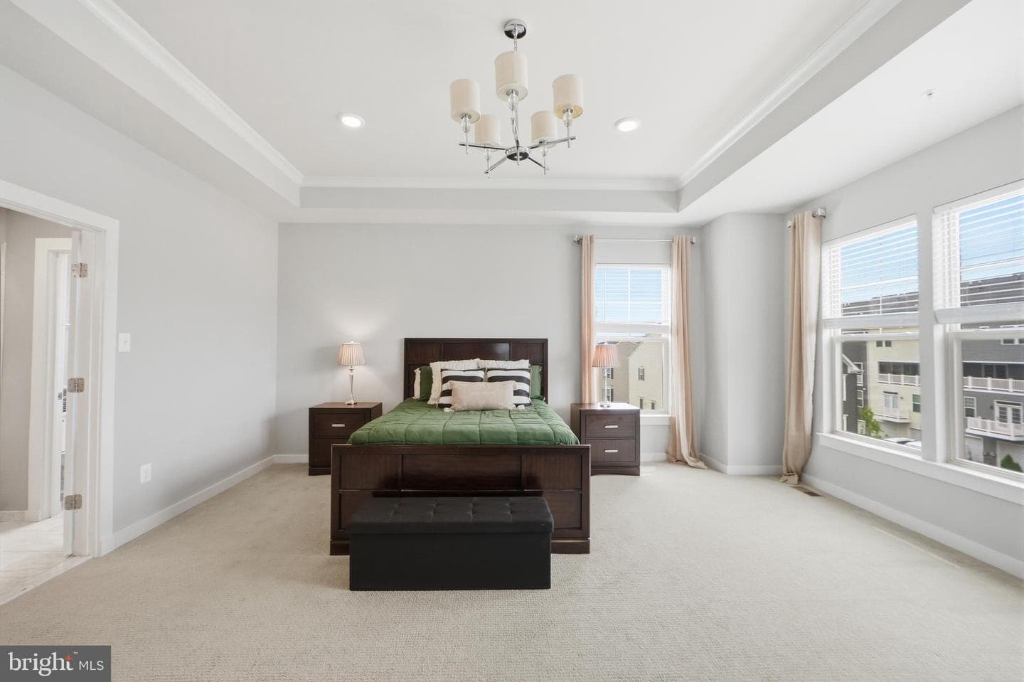 10601 Eastland Circle photo 15