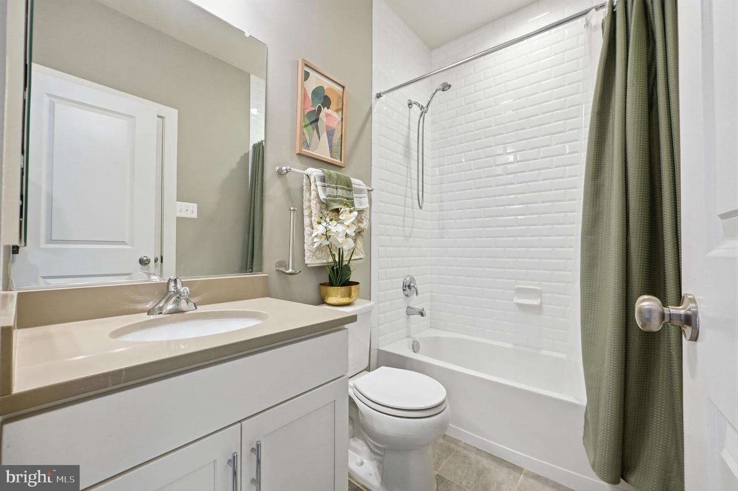 10601 Eastland Circle photo 28