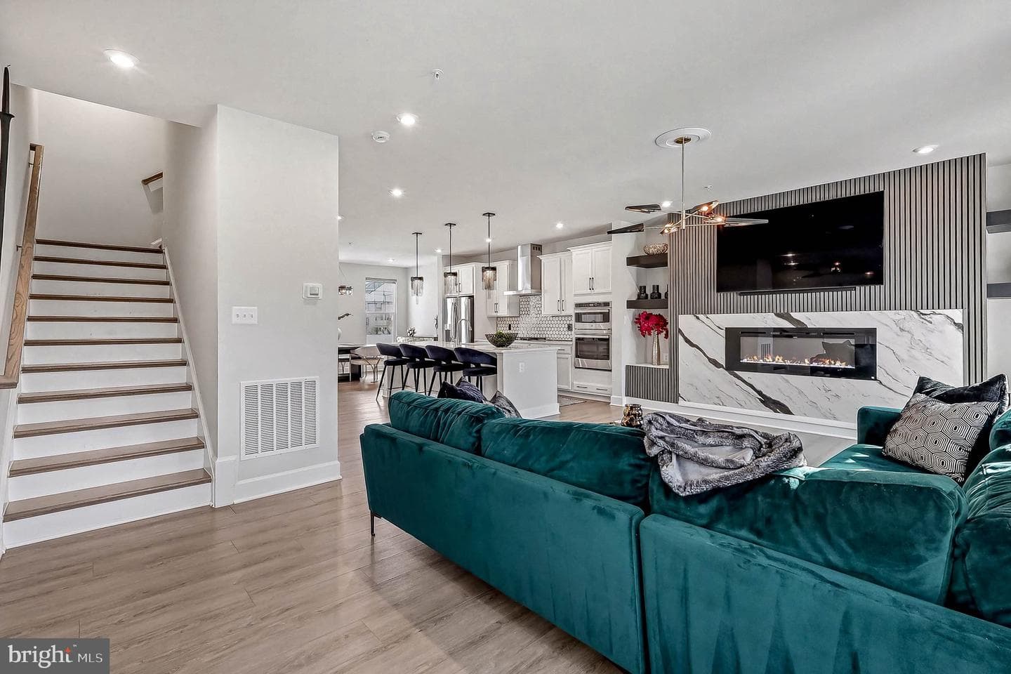 10878 Foxtrot Circle photo 7