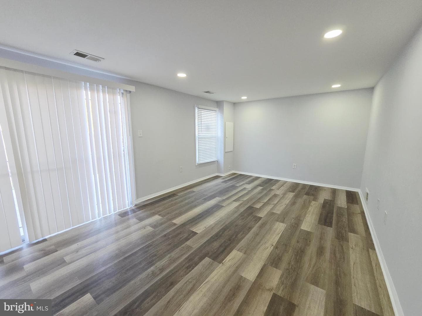 2076 Chadwick Terrace photo 19