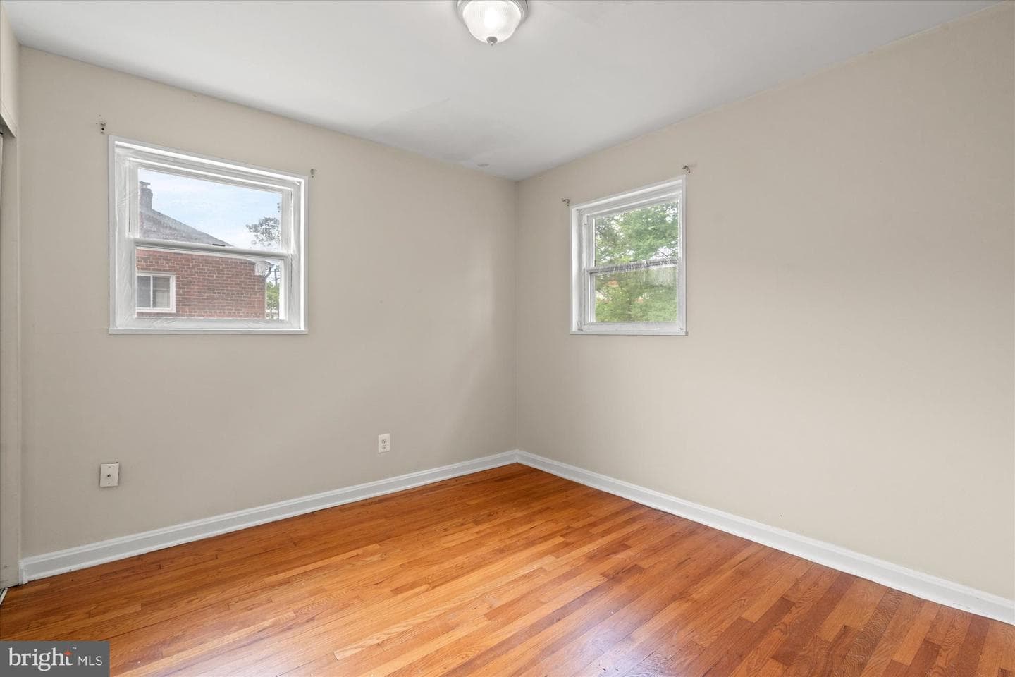 4102 28th Avenue photo 12