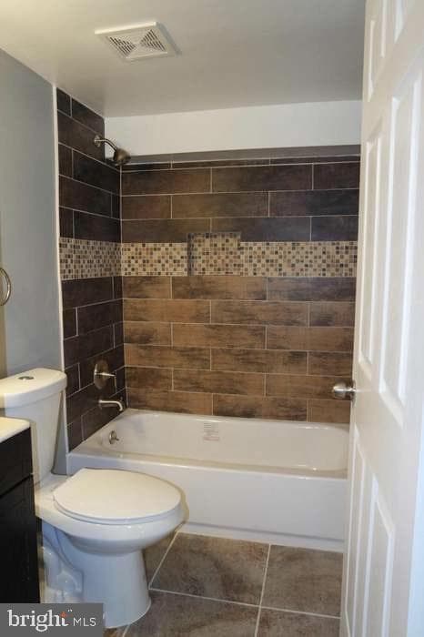 6106 Alpine Street photo 9