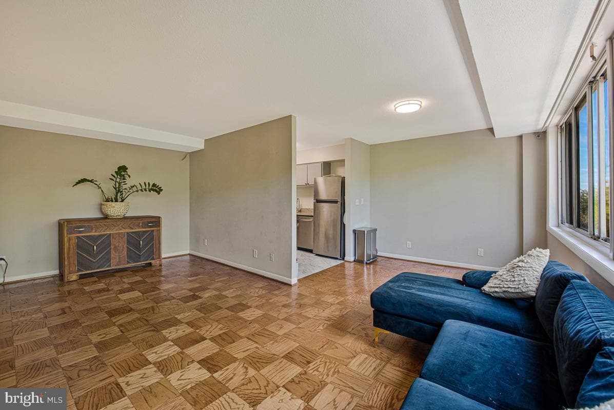 4410 Oglethorpe Street #317 photo 8