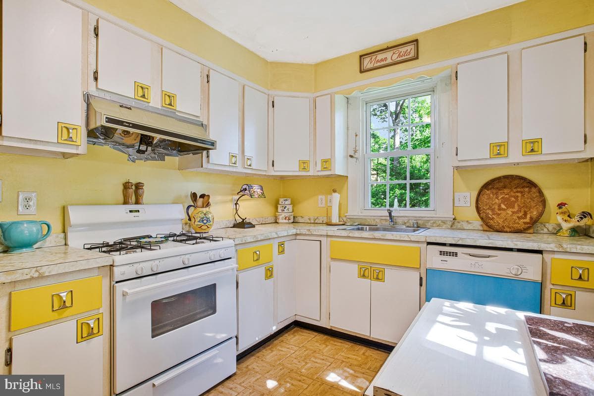 3911 Madison Street photo 12