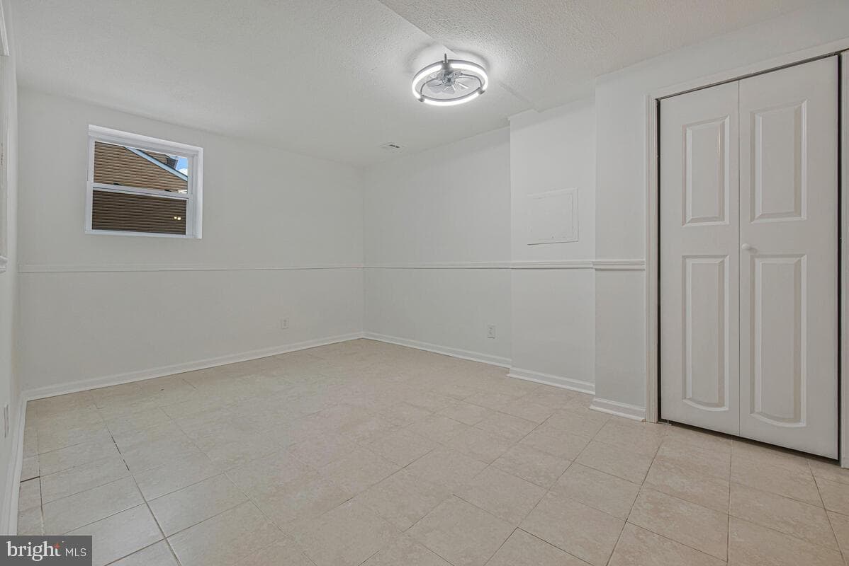 12817 Lampton Lane photo 29