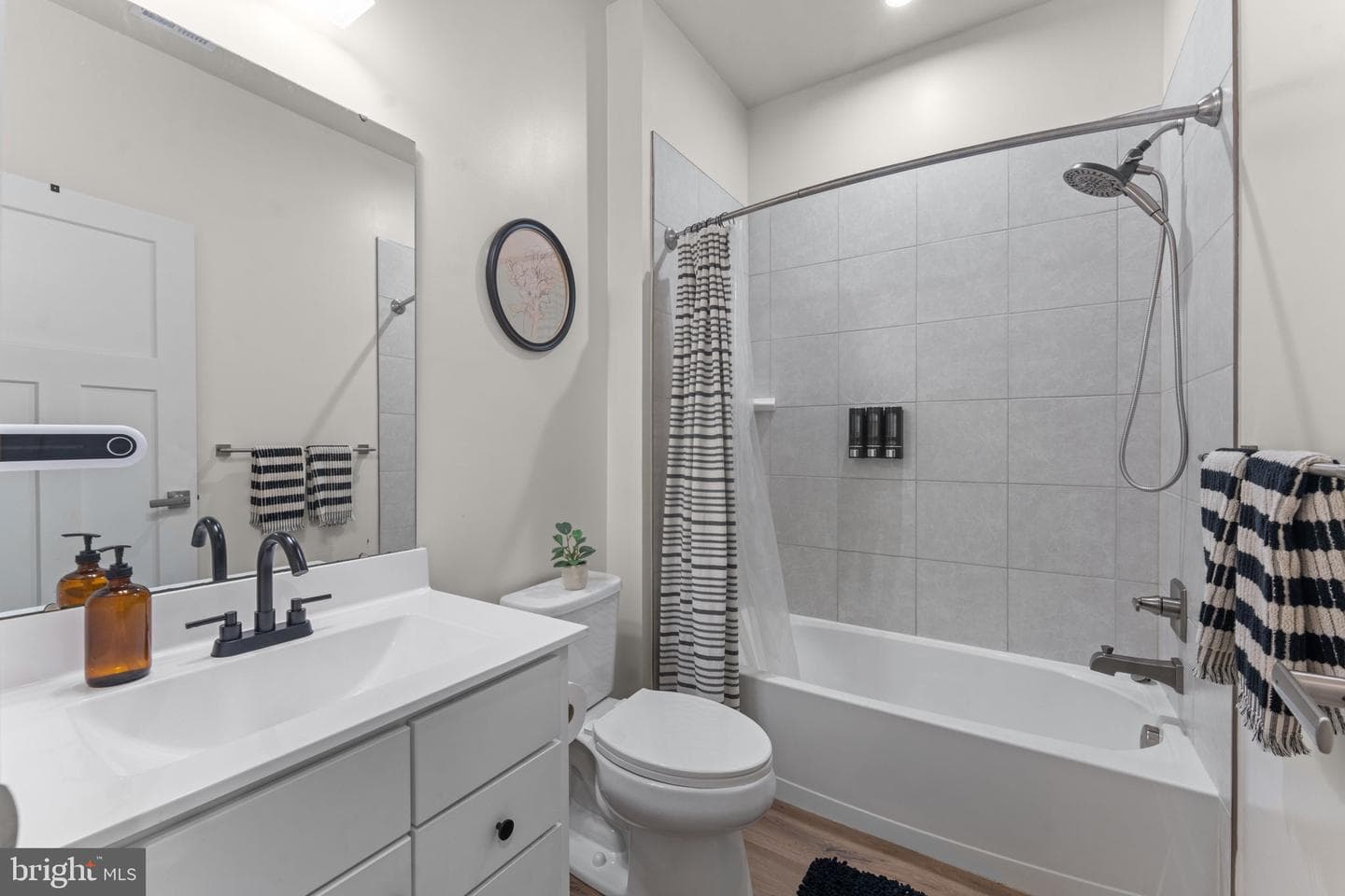 160 Lyons Creek Drive photo 32