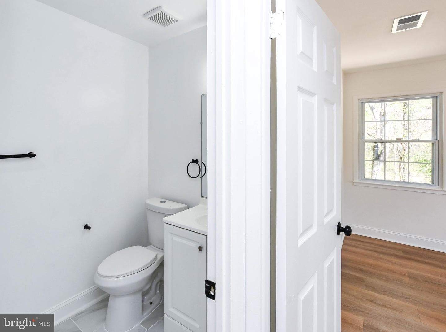 10200 New Orchard Drive photo 42