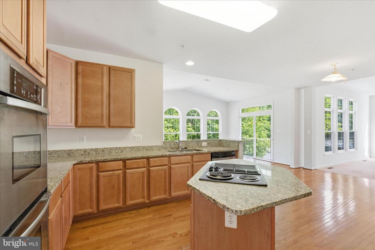 8114 Holly Lane photo 1