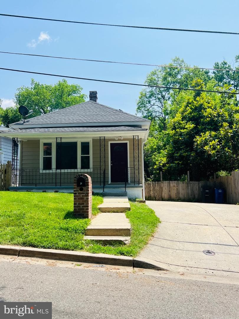 5709 Dade Street, Capitol Heights
