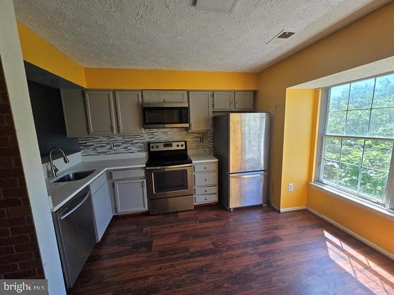 9 Barberry Court #40-5 photo 5