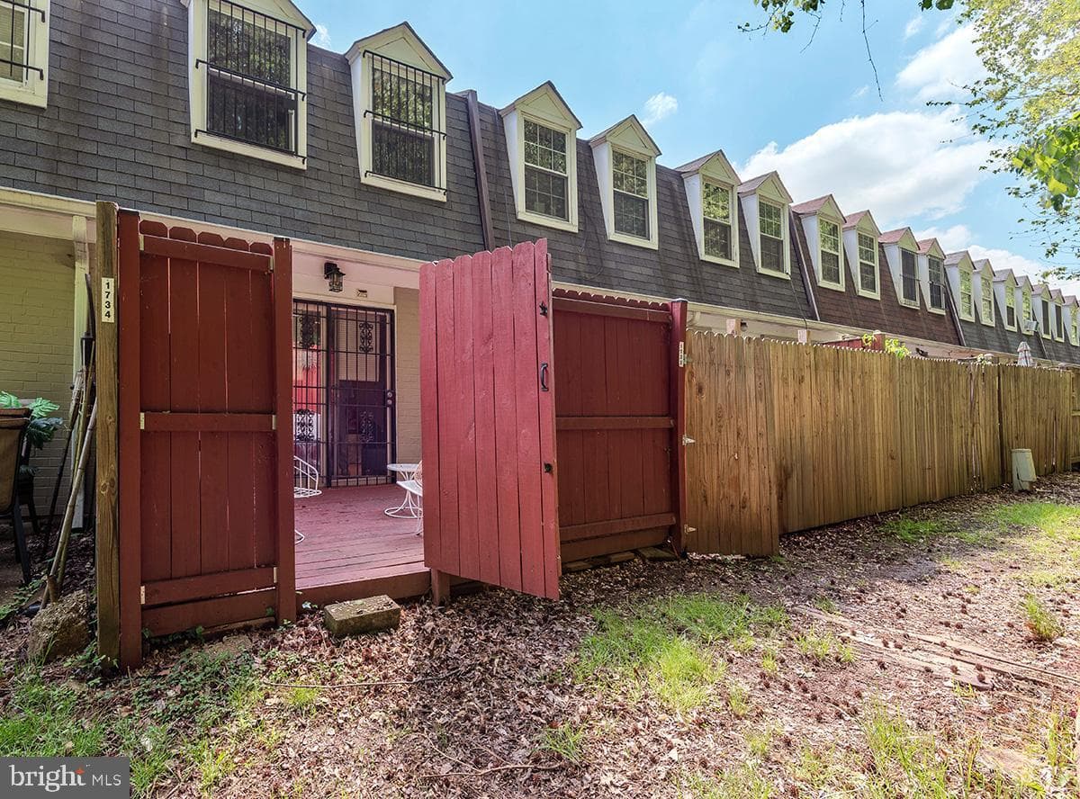 1732 Village Green Drive #a-17 photo 12