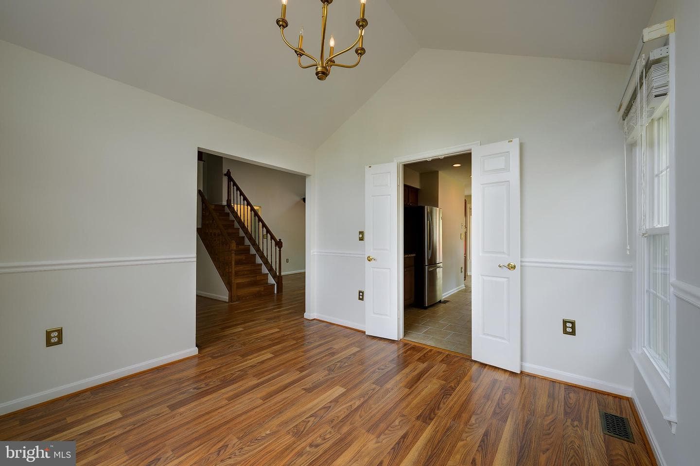 14224 Greenview Drive photo 6