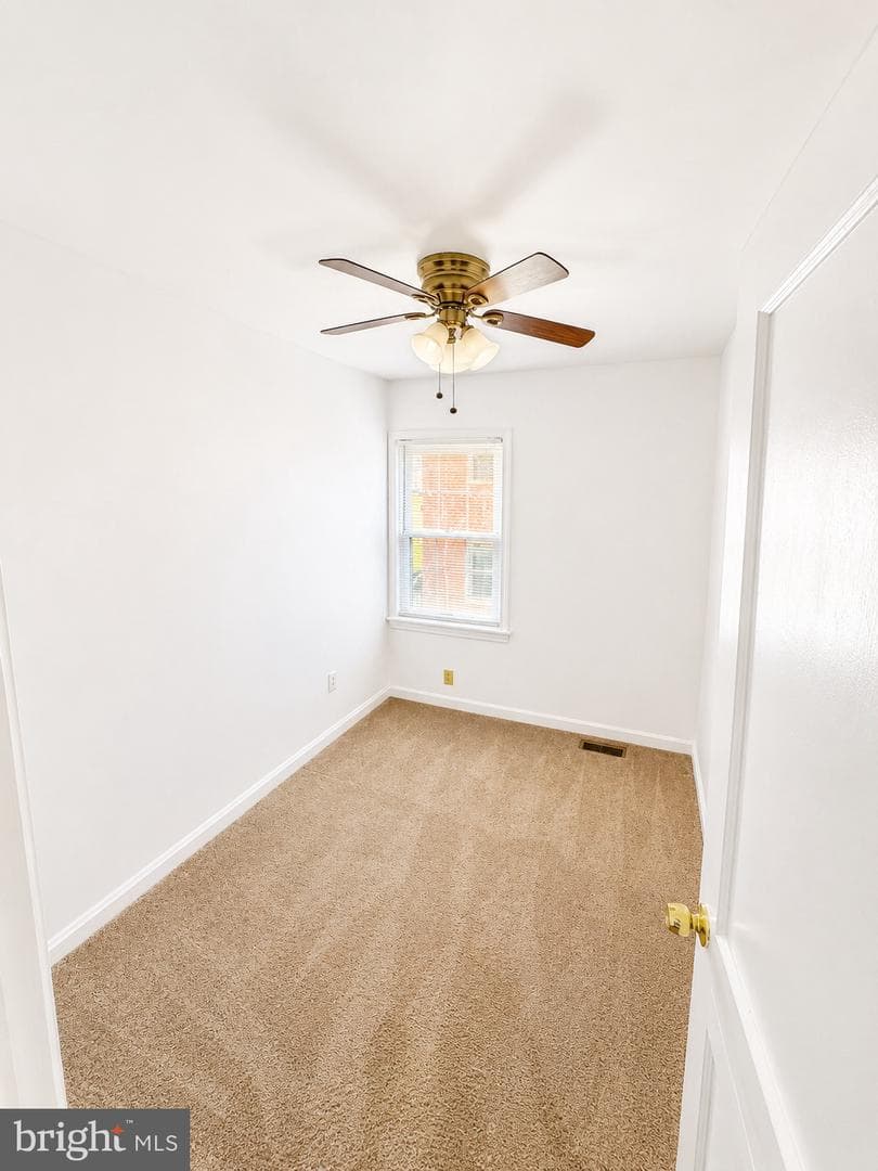 1120 Carrington Avenue photo 16