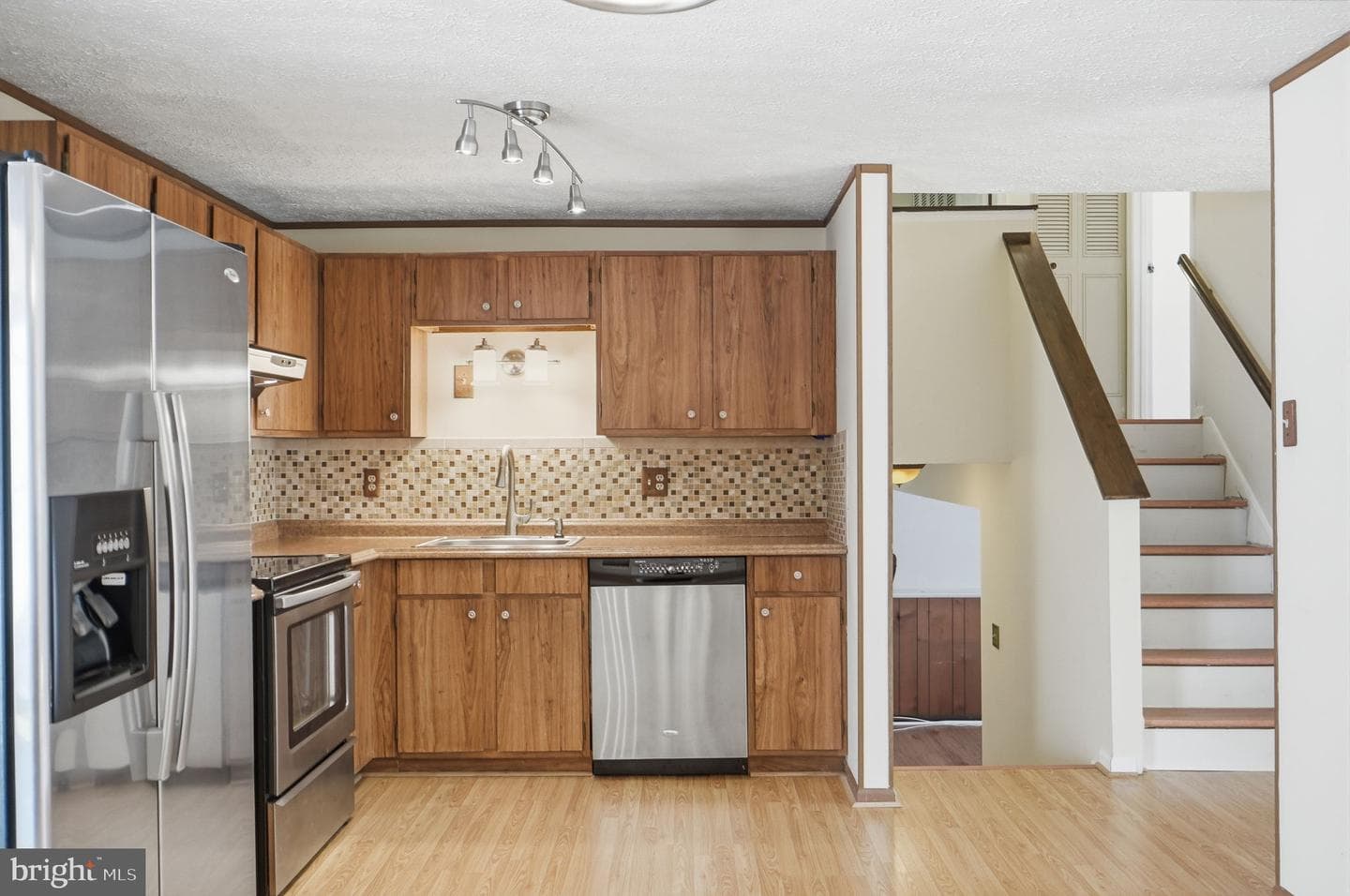 10300 Forestgrove Lane photo 8