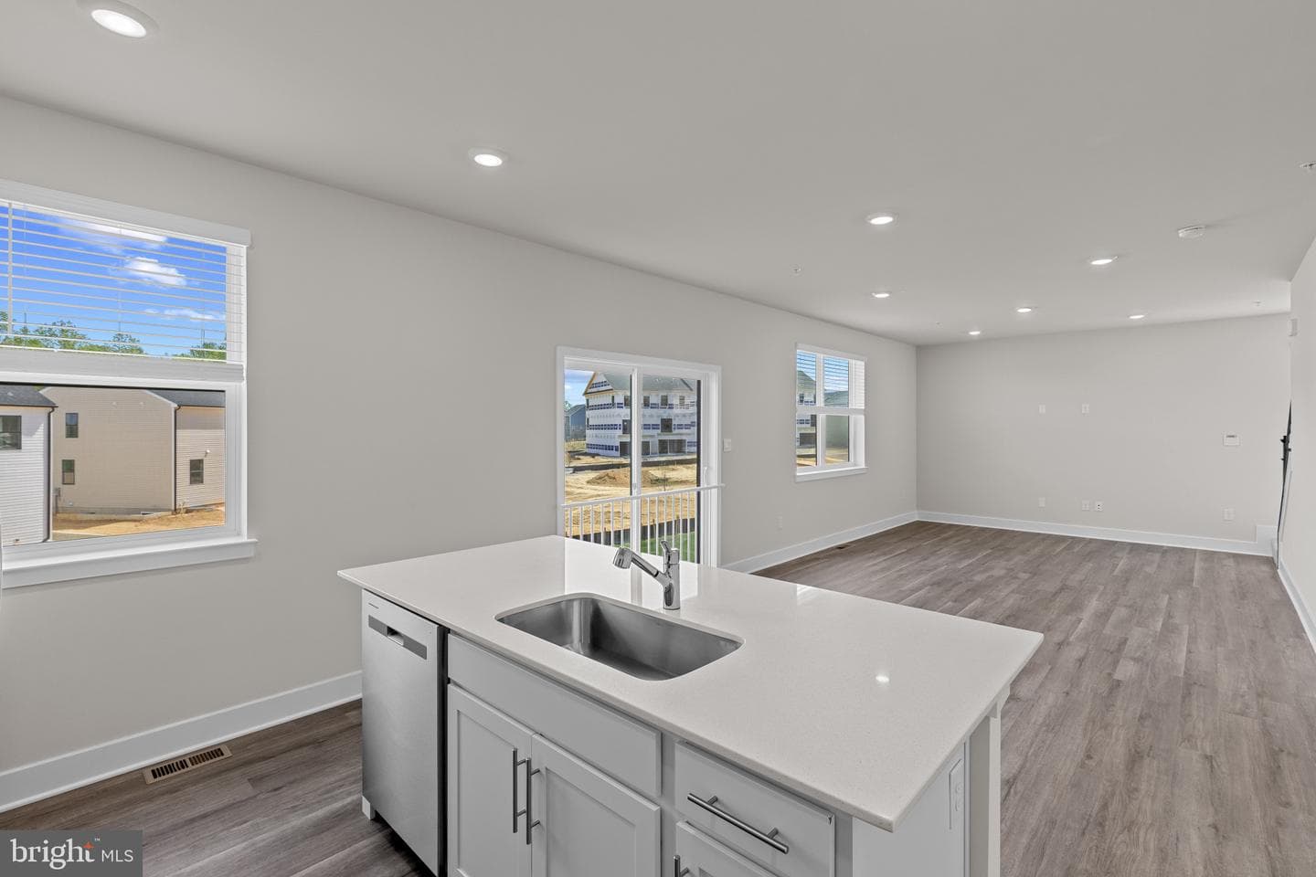 5208 Manor Park Drive photo 7