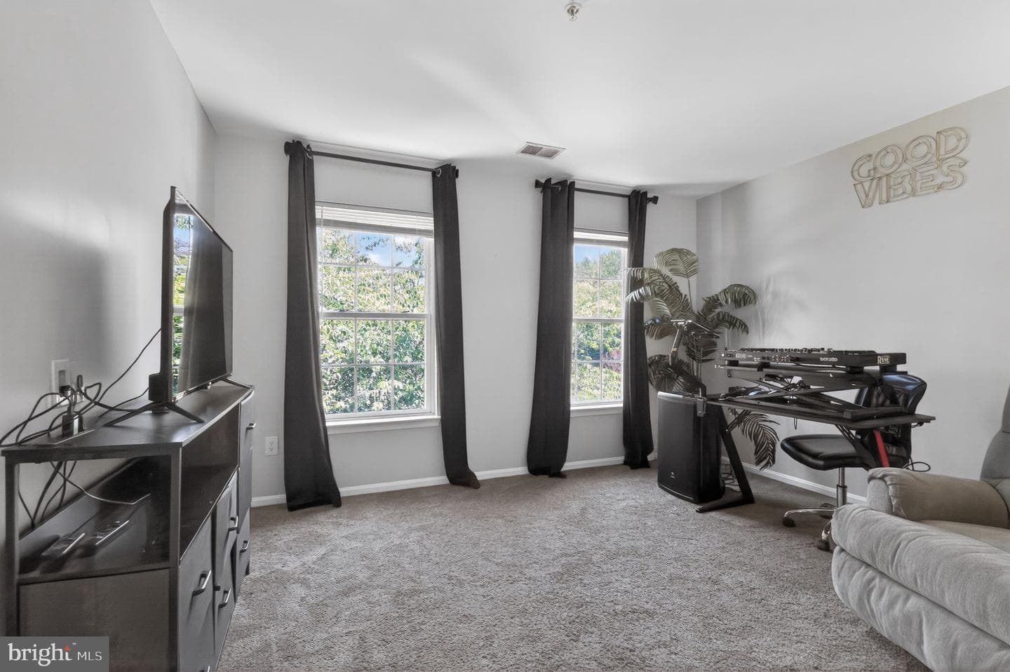 10507 Guy Court photo 28