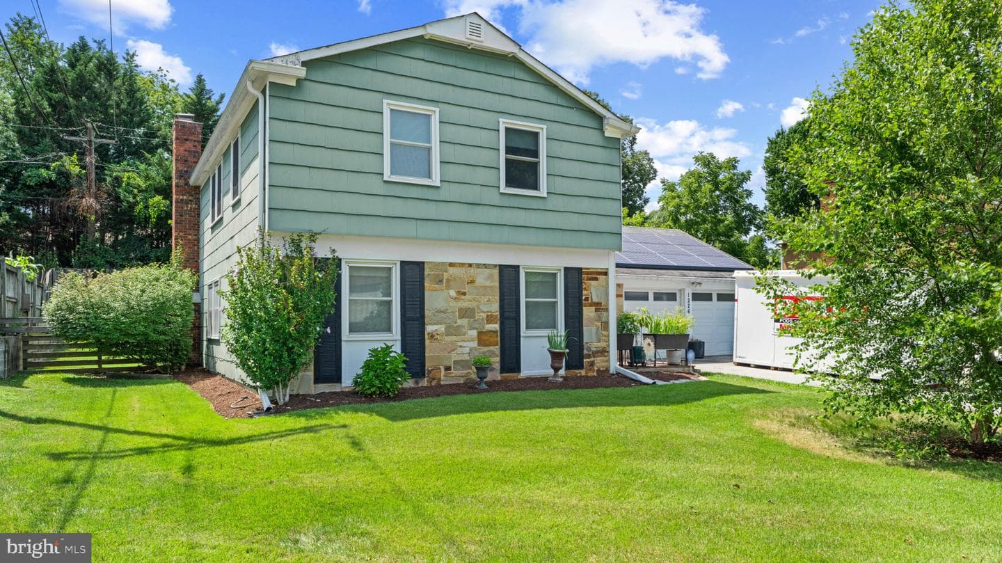 1226 Port Echo Ln, Bowie