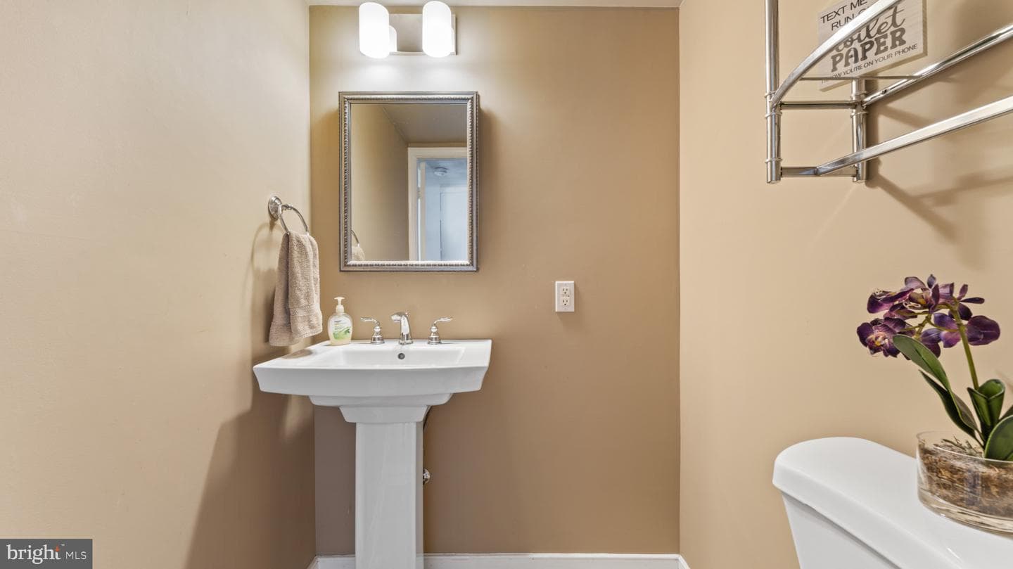 1226 Port Echo Lane photo 9