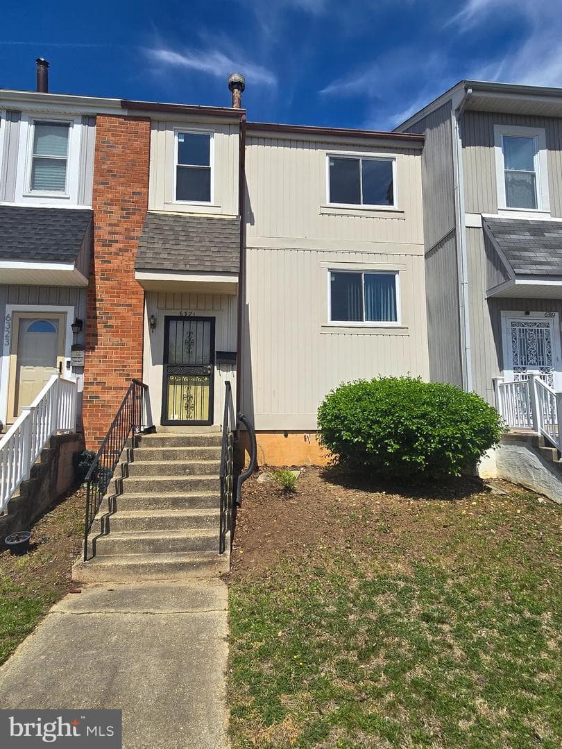 6321 Bentham Court