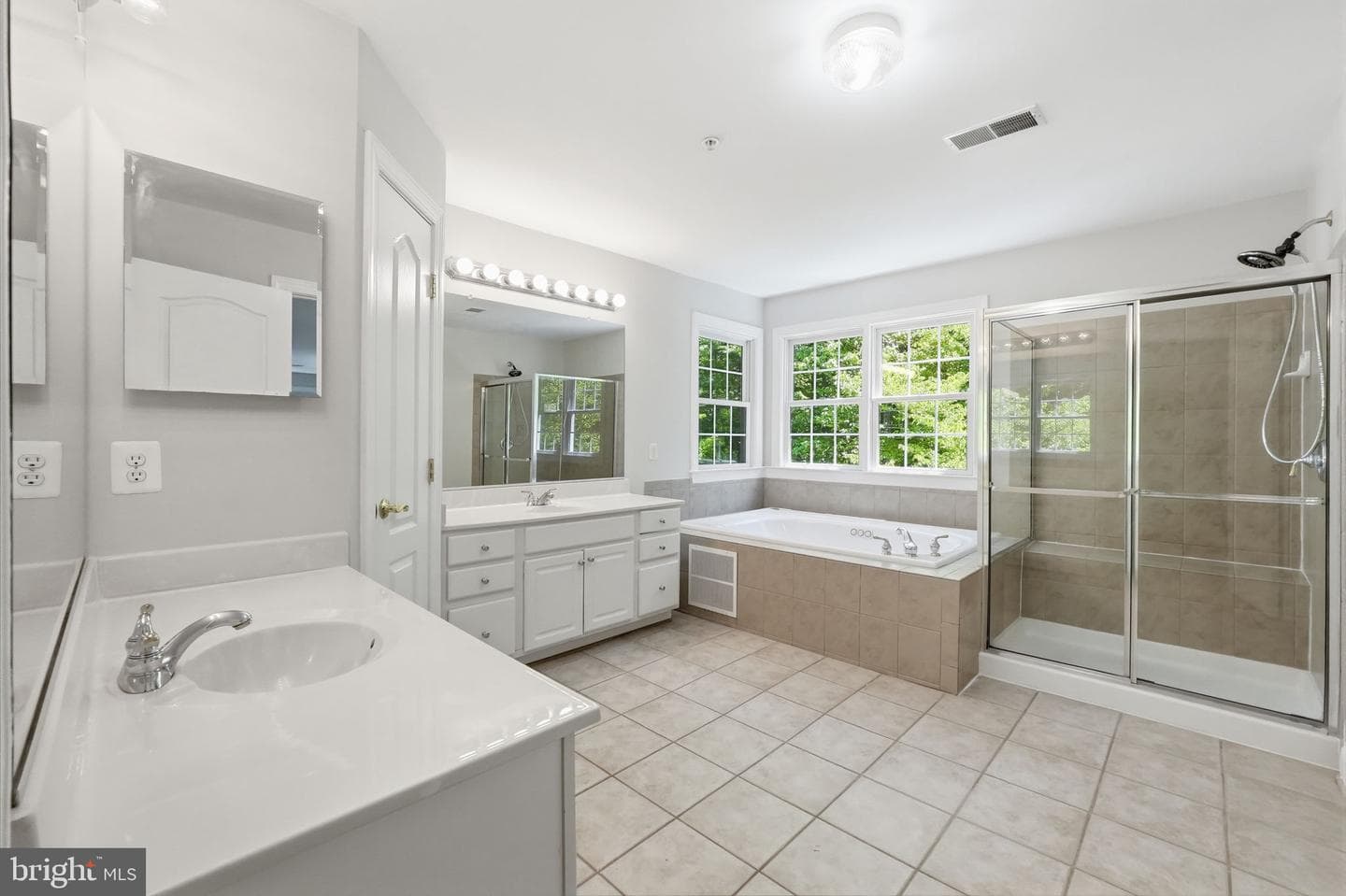 1801 Southwood Court photo 42