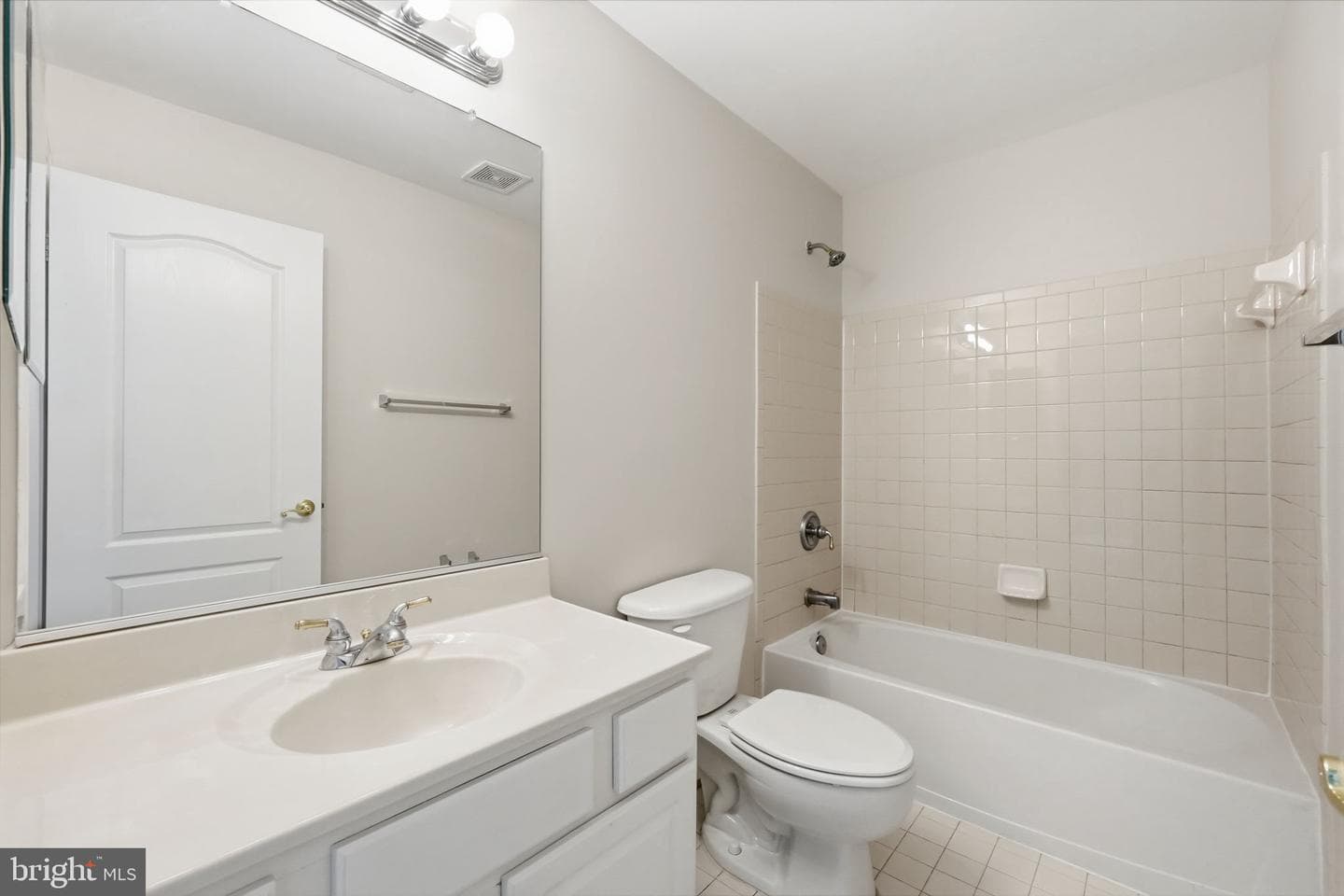 1801 Southwood Court photo 45