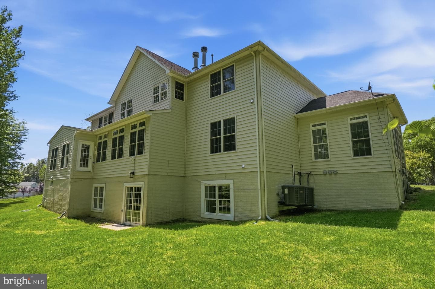 1801 Southwood Court photo 68