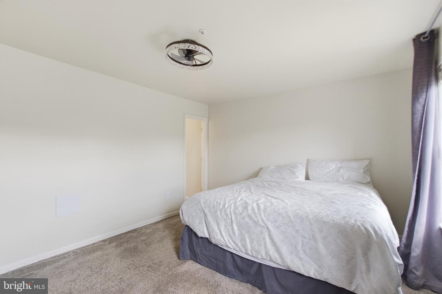 9089 Hardesty Drive photo 27