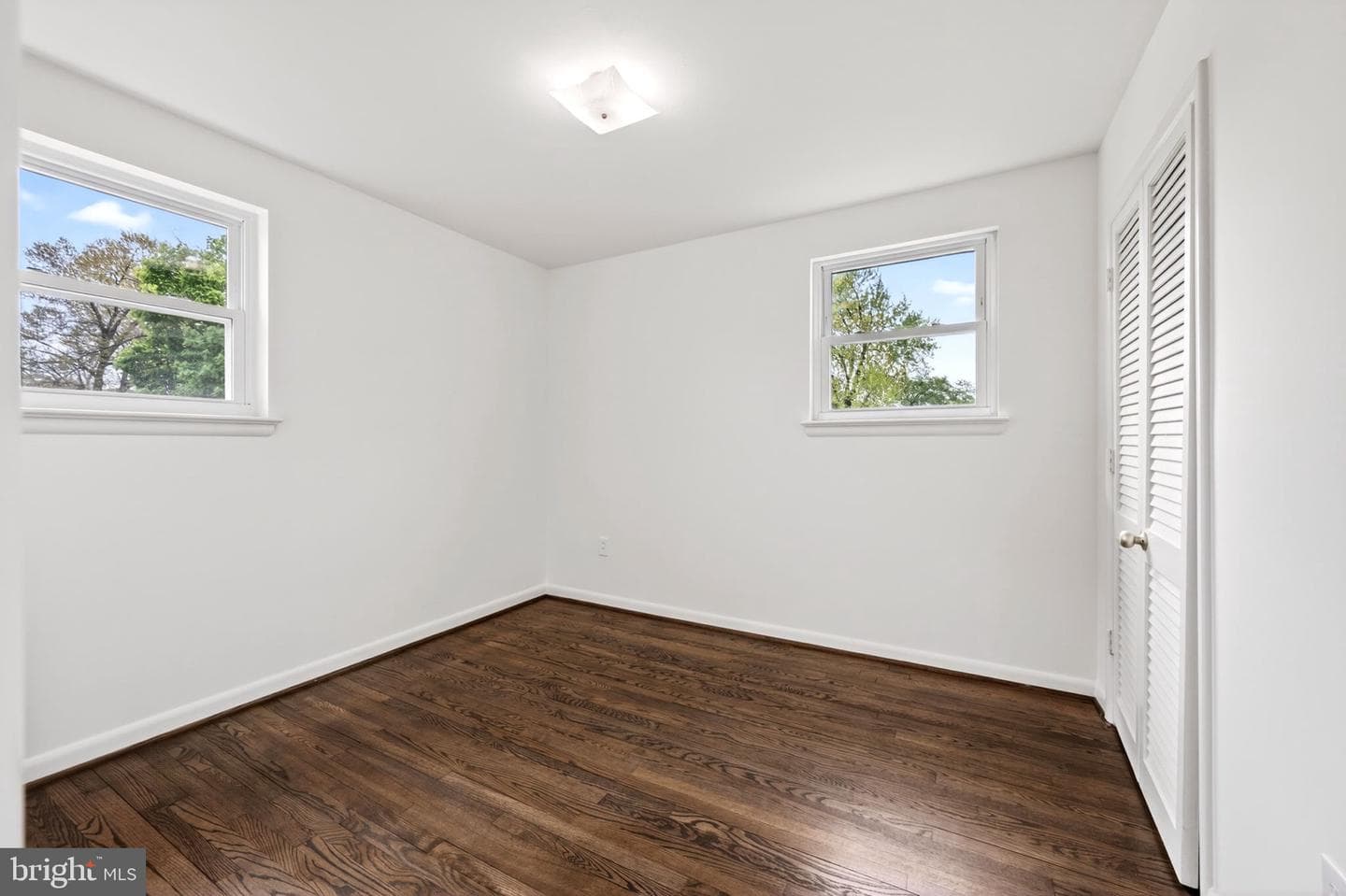2412 Fordham Street photo 19