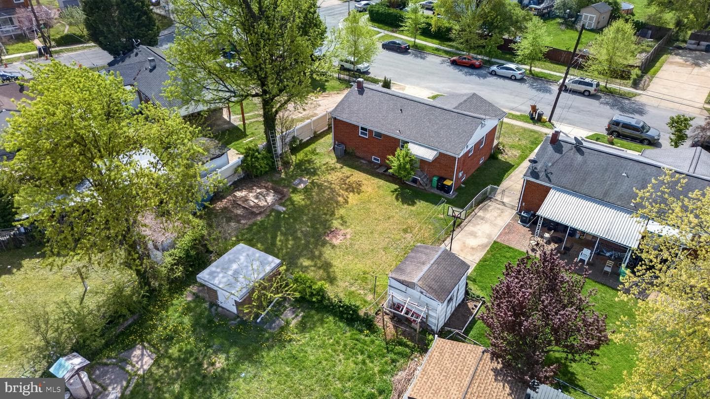2412 Fordham Street photo 55