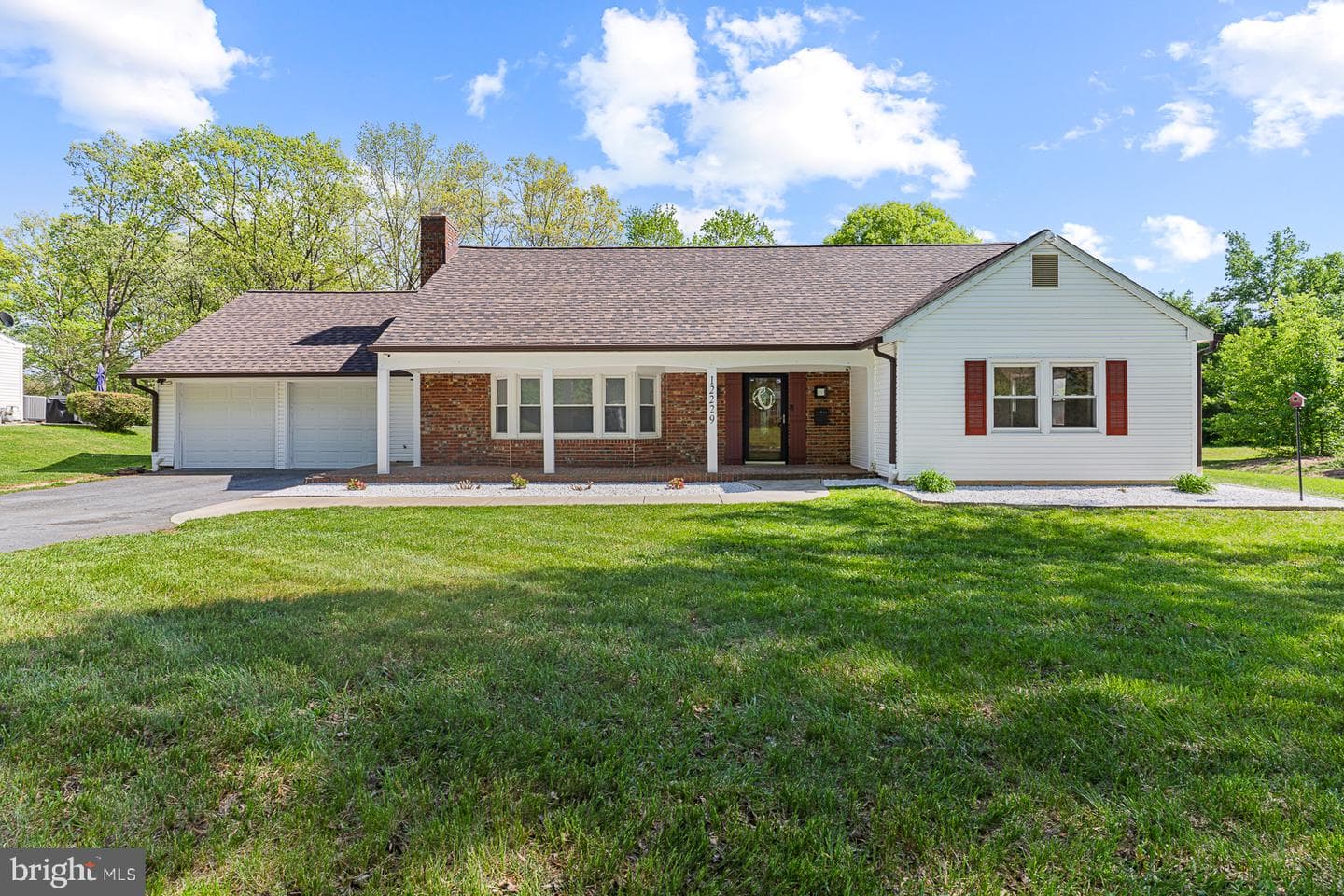 12229 Shadetree Lane
