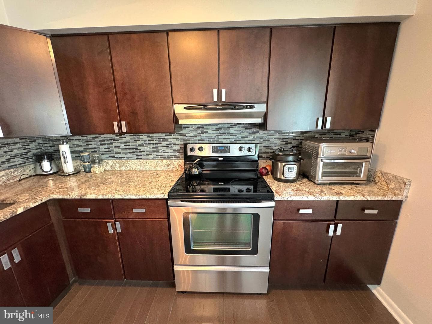 15011 Laureland Place photo 4