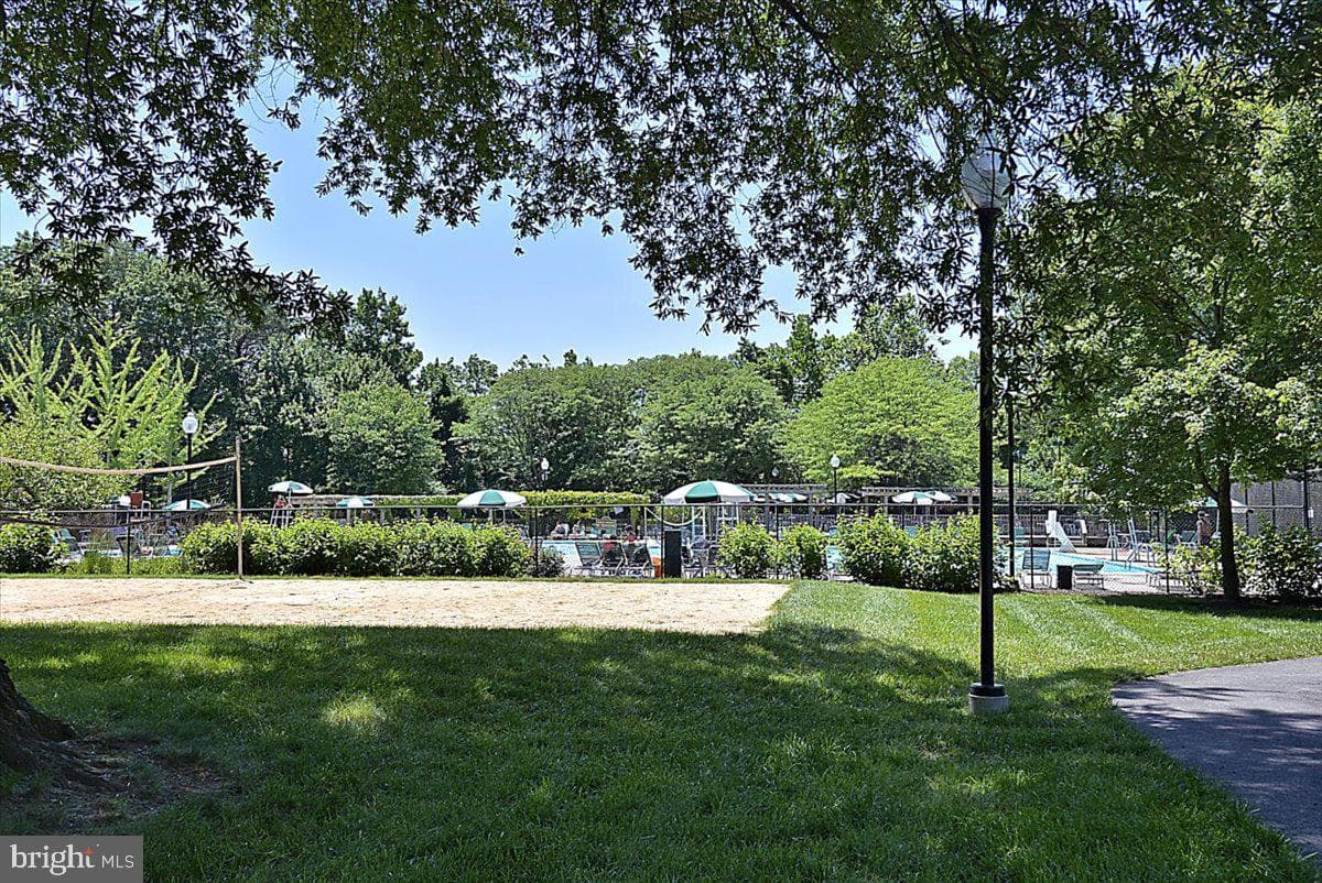 7806 Hanover Parkway #307 photo 18