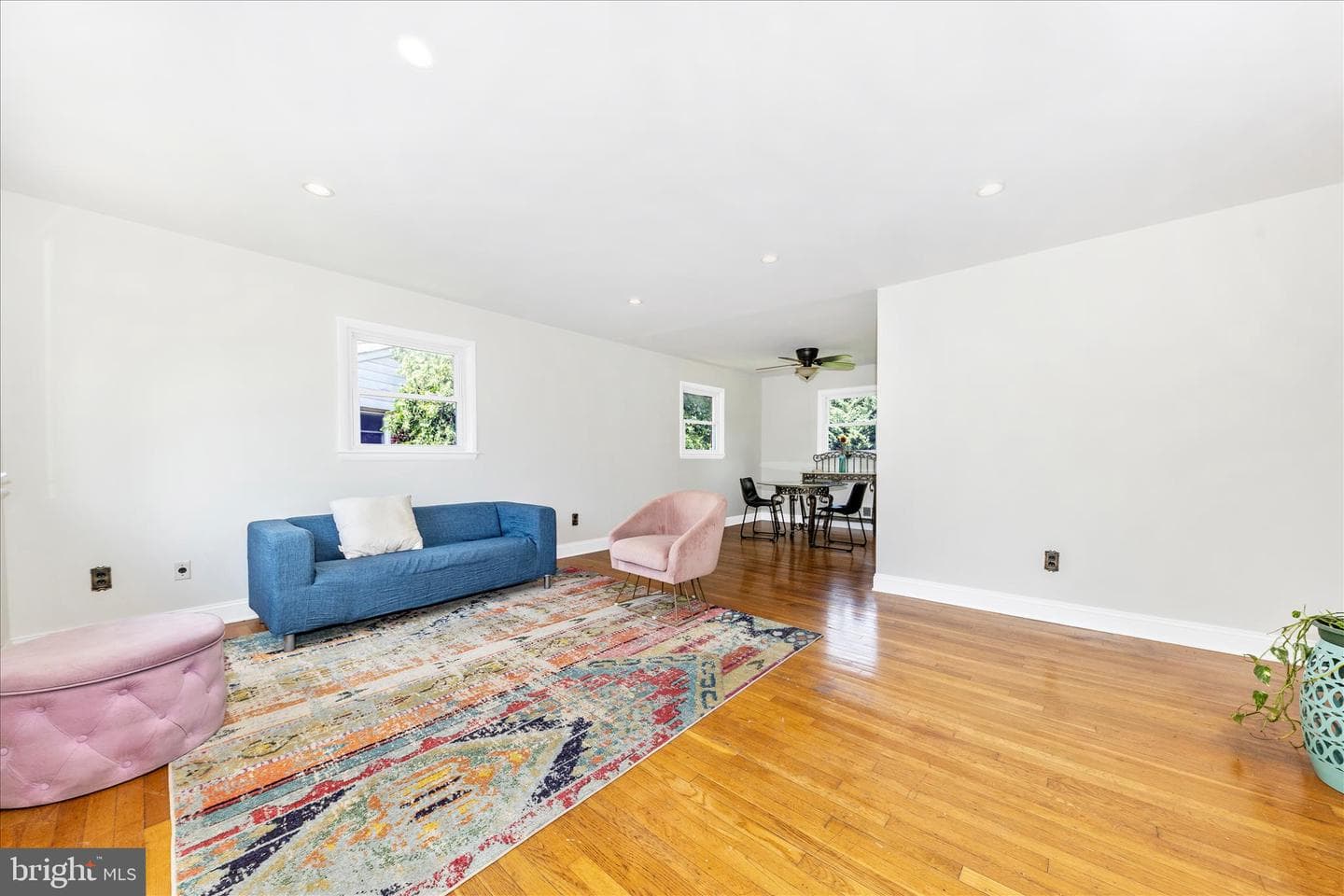 5806 Cheryl Lane photo 3