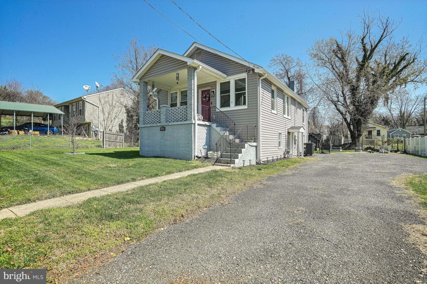 711 60th Avenue photo 21