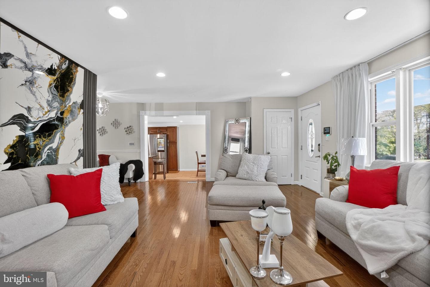 5506 Winston Street photo 3