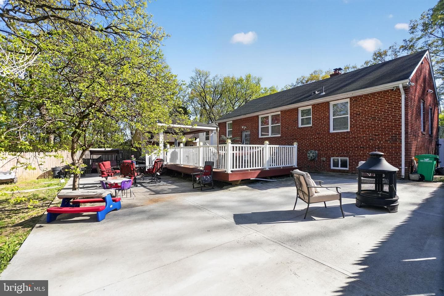 5506 Winston Street photo 39
