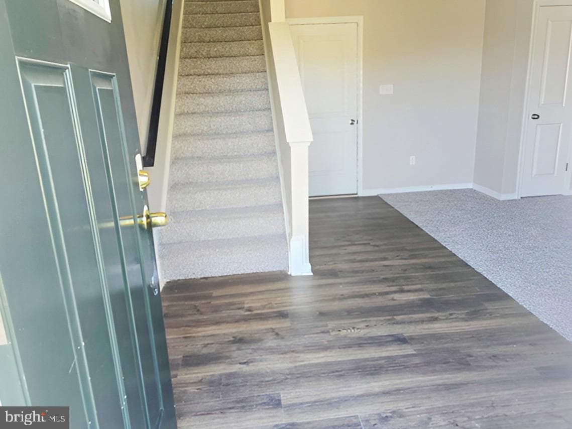9623 Fagan Drive photo 3