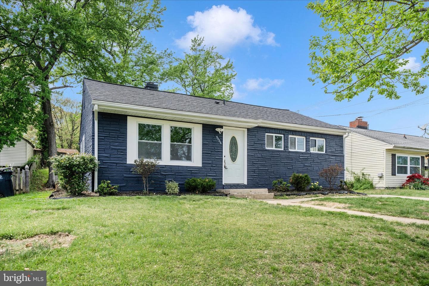 3726 Harmon Avenue photo 2