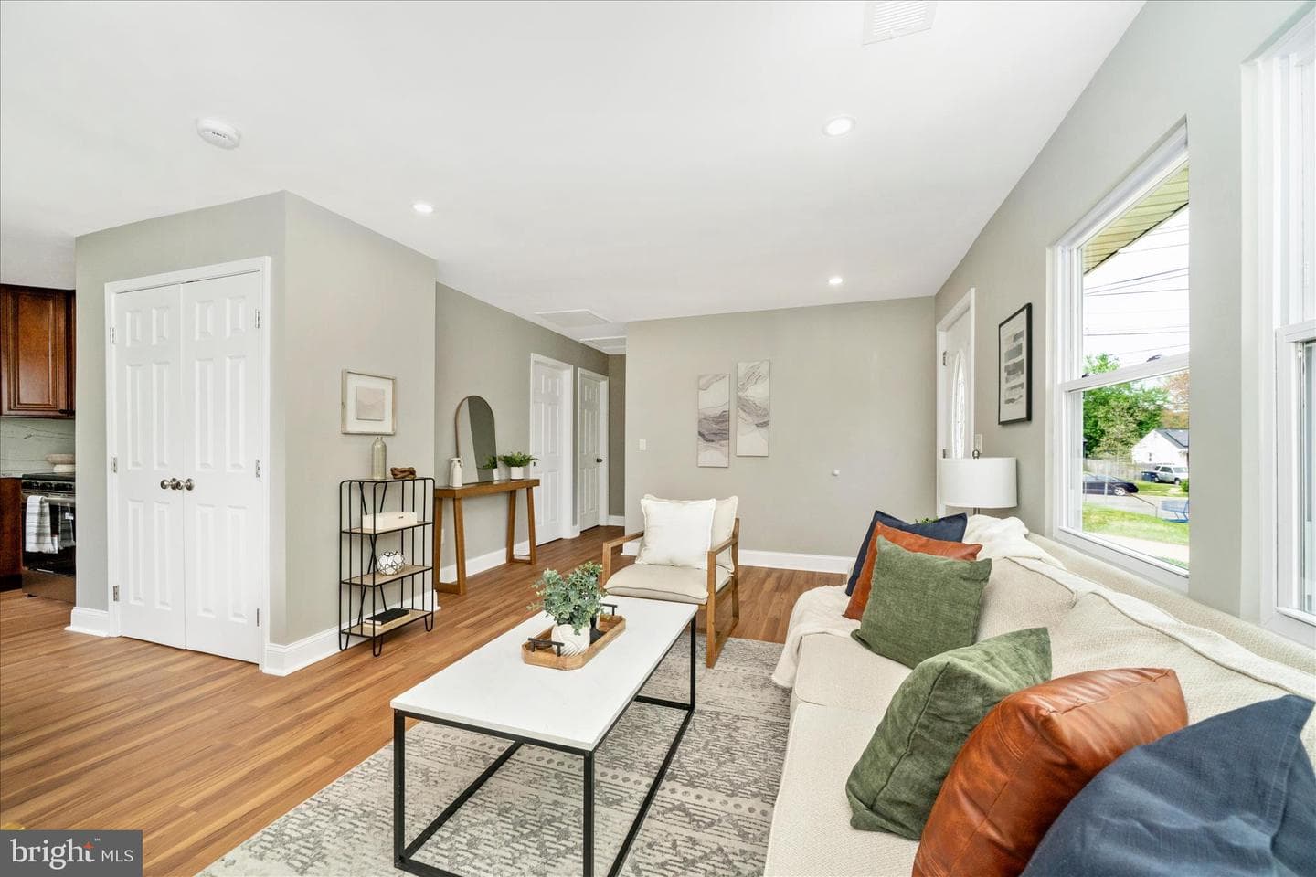 3726 Harmon Avenue photo 8