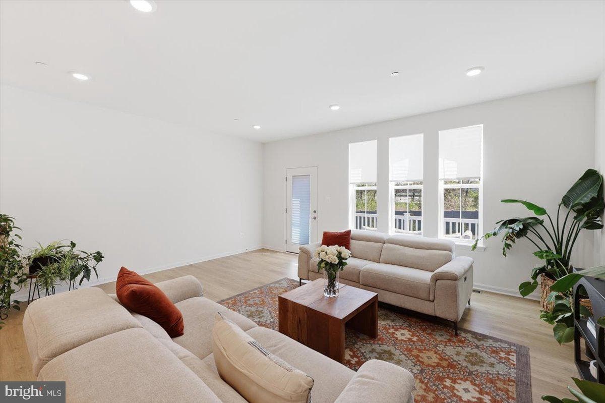 10316 Serenade Court photo 7