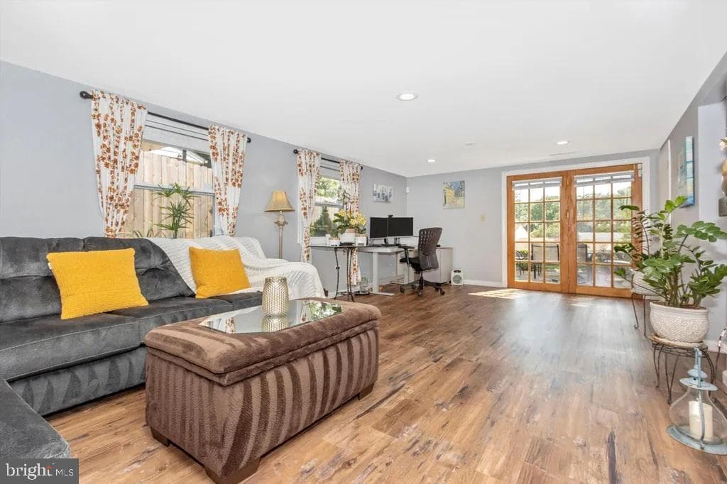 13016 Ingleside Drive photo 33