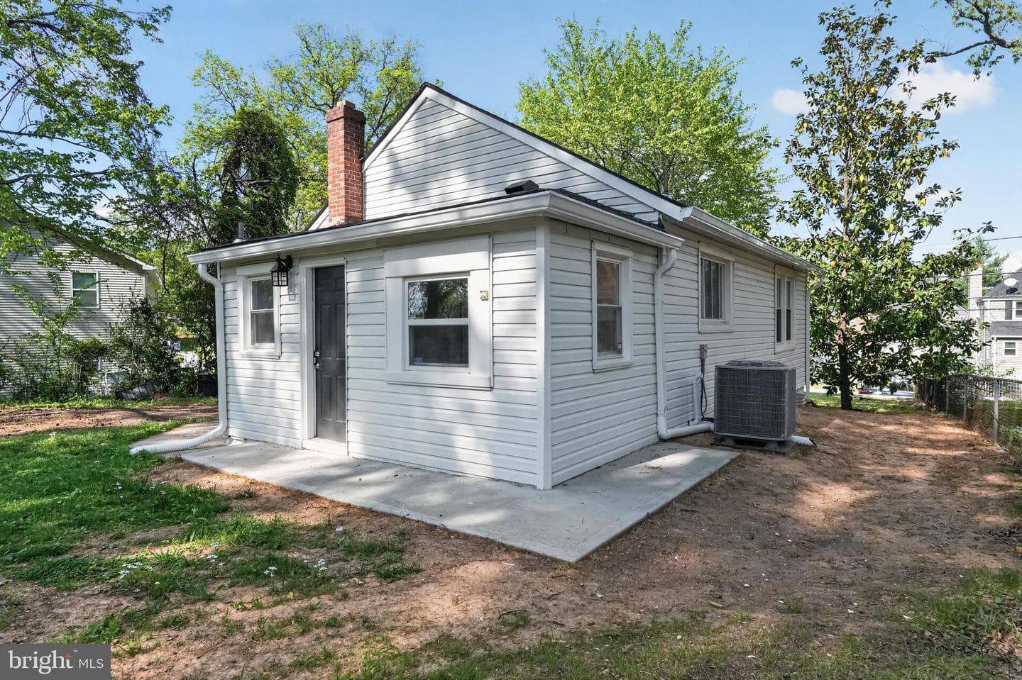 516 71st Street photo 4