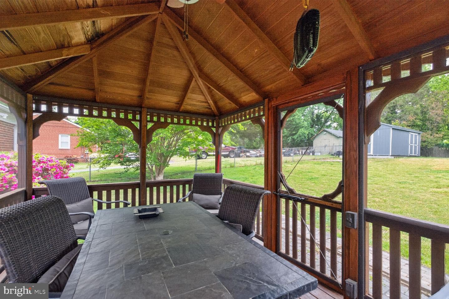 3804 Hemlock Place photo 26