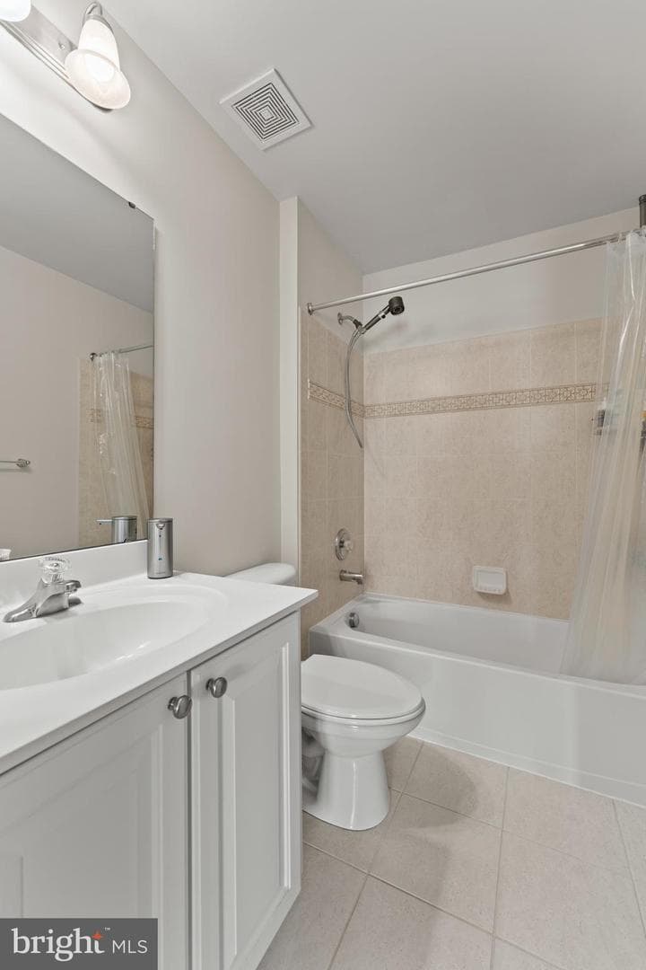 10916 Sir Paul Place photo 45