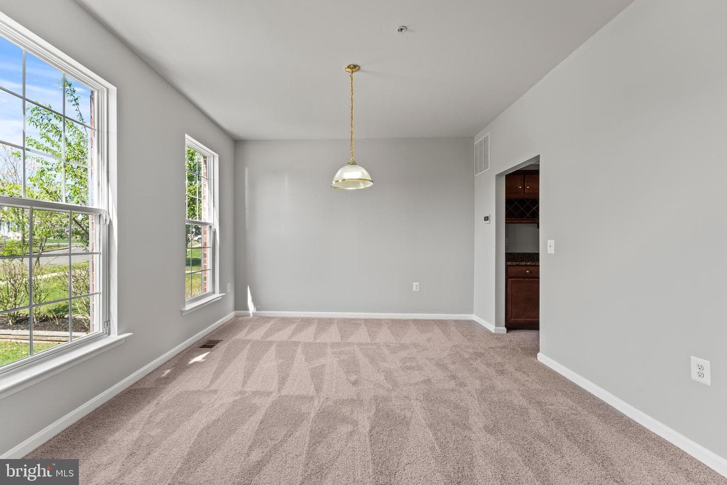 2311 Clerklee Way photo 4
