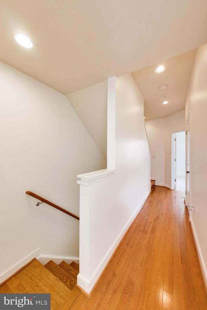 5813 Lustine Street photo 16