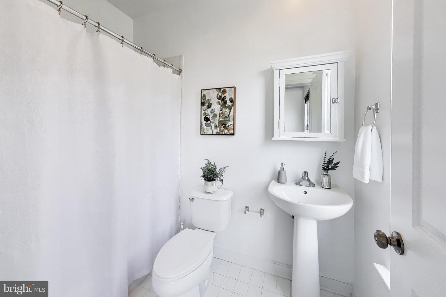 5813 Lustine Street photo 25